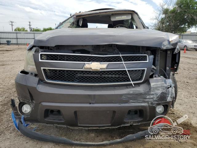 1GNUCJE08AR189024 2010 CHEVROLET SUBURBAN photo no. 5