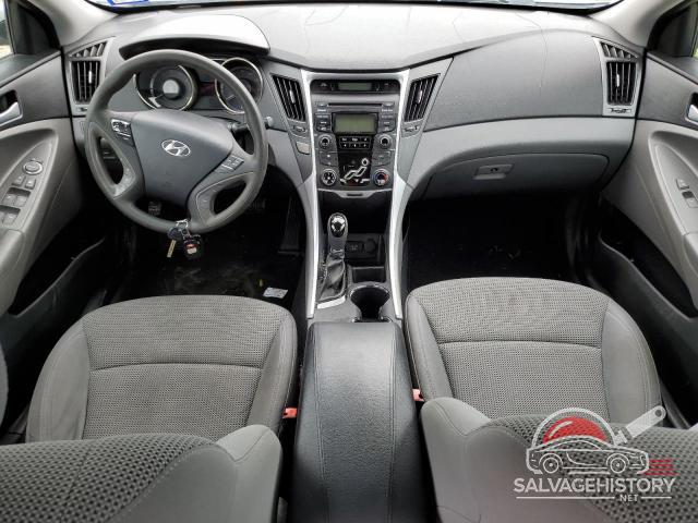 5NPEB4AC4DH559768 2013 HYUNDAI SONATA photo no. 8