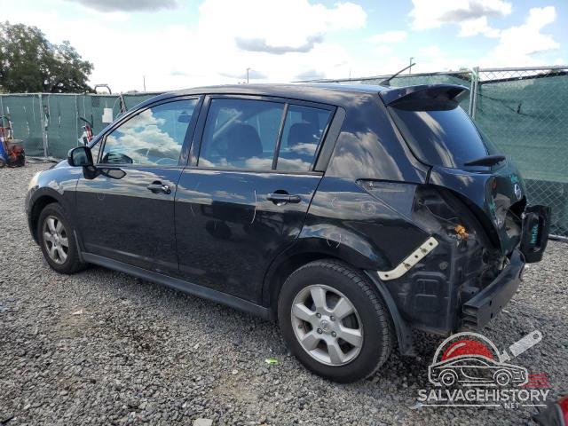 3N1BC13E38L366260 2008 NISSAN VERSA photo no. 2