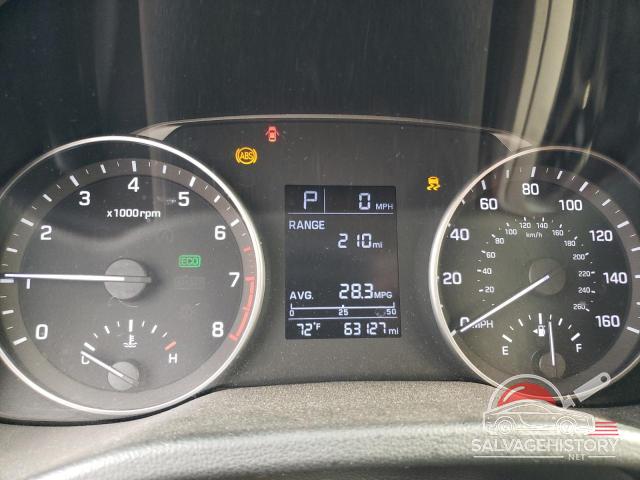 KMHD74LF8HU117331 2017 HYUNDAI ELANTRA photo no. 9