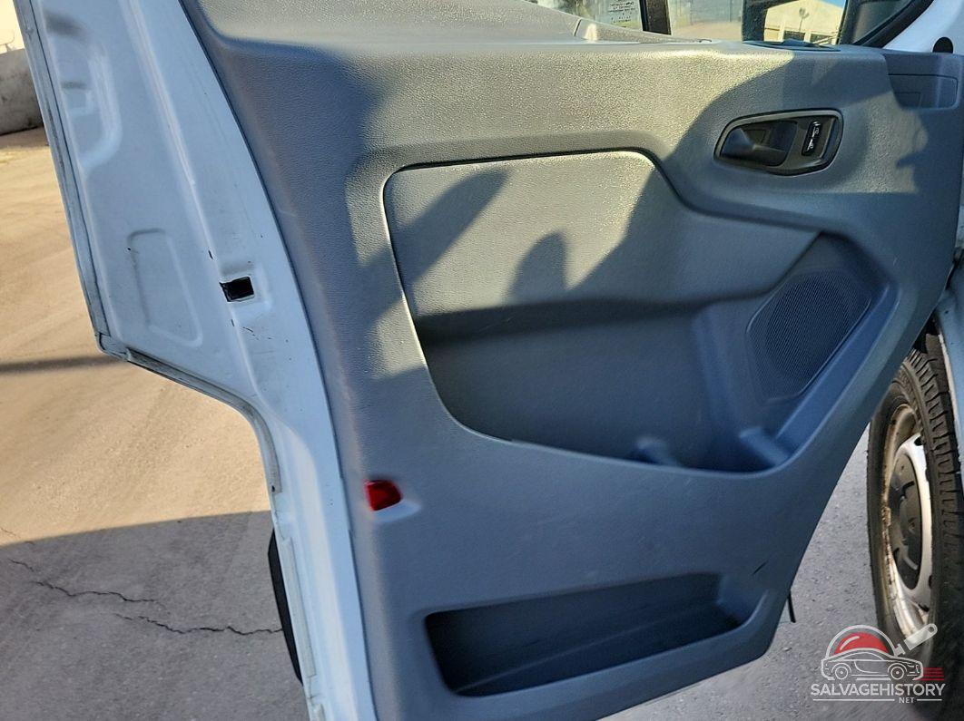 1FTNE1YM4FKA64513 2015 FORD TRANSIT photo no. 10