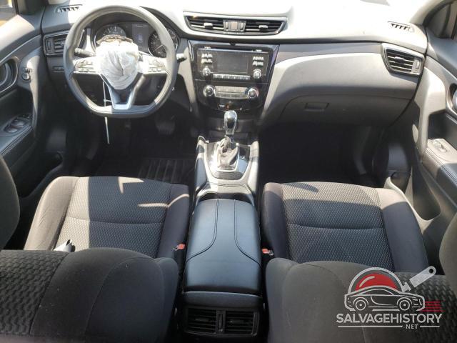 JN1BJ1CR8HW130514 2017 NISSAN ROGUE photo no. 8