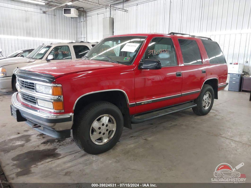 1GNEK13K9SJ463939 1995 CHEVROLET TAHOE photo no. 2