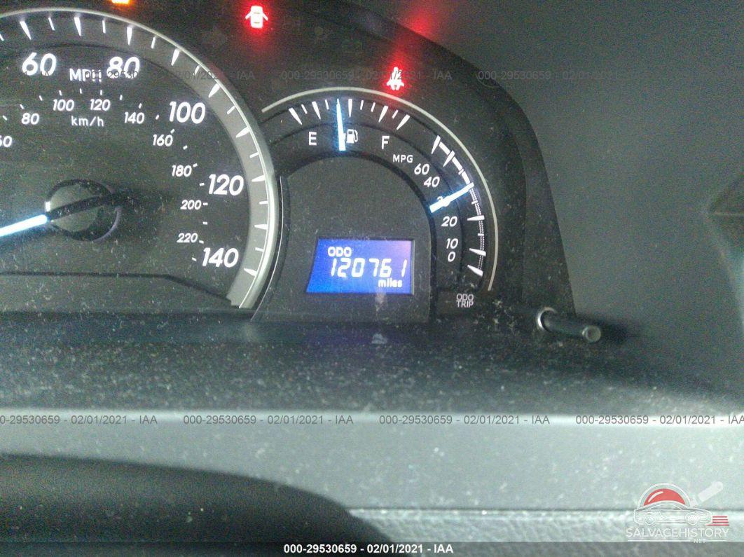 4T1BF1FK4CU068428 2012 TOYOTA CAMRY photo no. 7