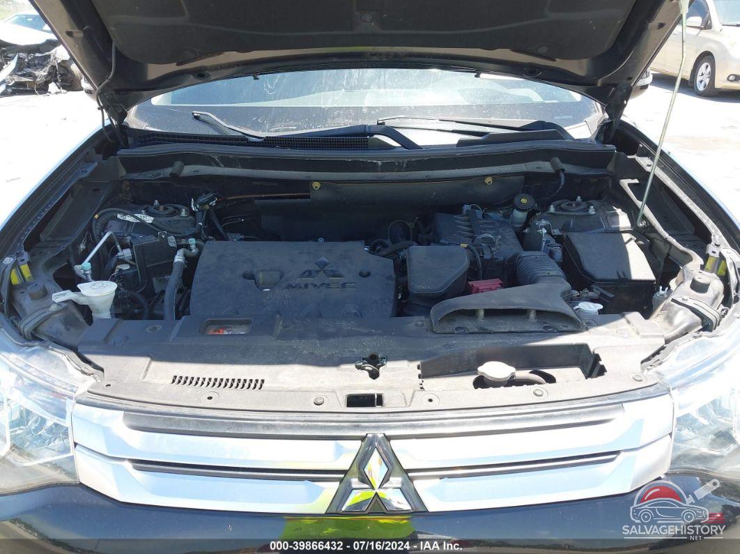 JA4AD3A35FZ012100 2015 MITSUBISHI OUTLANDER photo no. 10