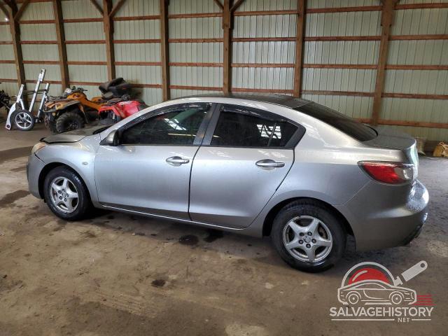 JM1BL1SFXA1306724 2010 MAZDA 3 photo no. 2
