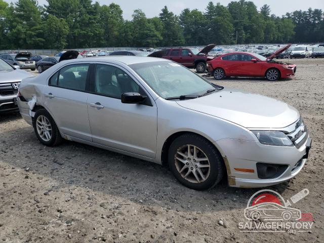 3FAHP0GA5AR347988 2010 FORD FUSION photo no. 4