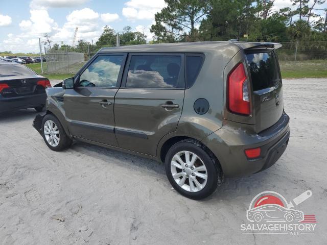 KNDJT2A63D7502928 2013 KIA SOUL photo no. 2