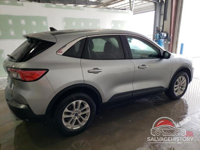 1FMCU9G65NUA43910 2022 FORD ESCAPE photo no. 3