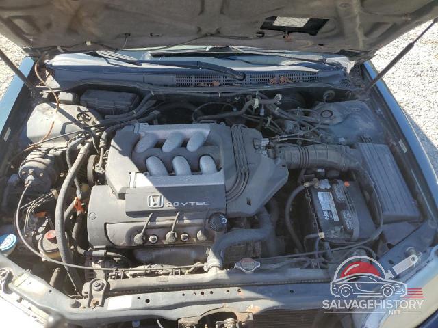 1HGCG2244WA014265 1998 HONDA ACCORD photo no. 11