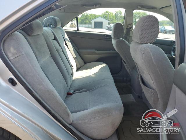 4T1BE32K74U326933 2004 TOYOTA CAMRY photo no. 10