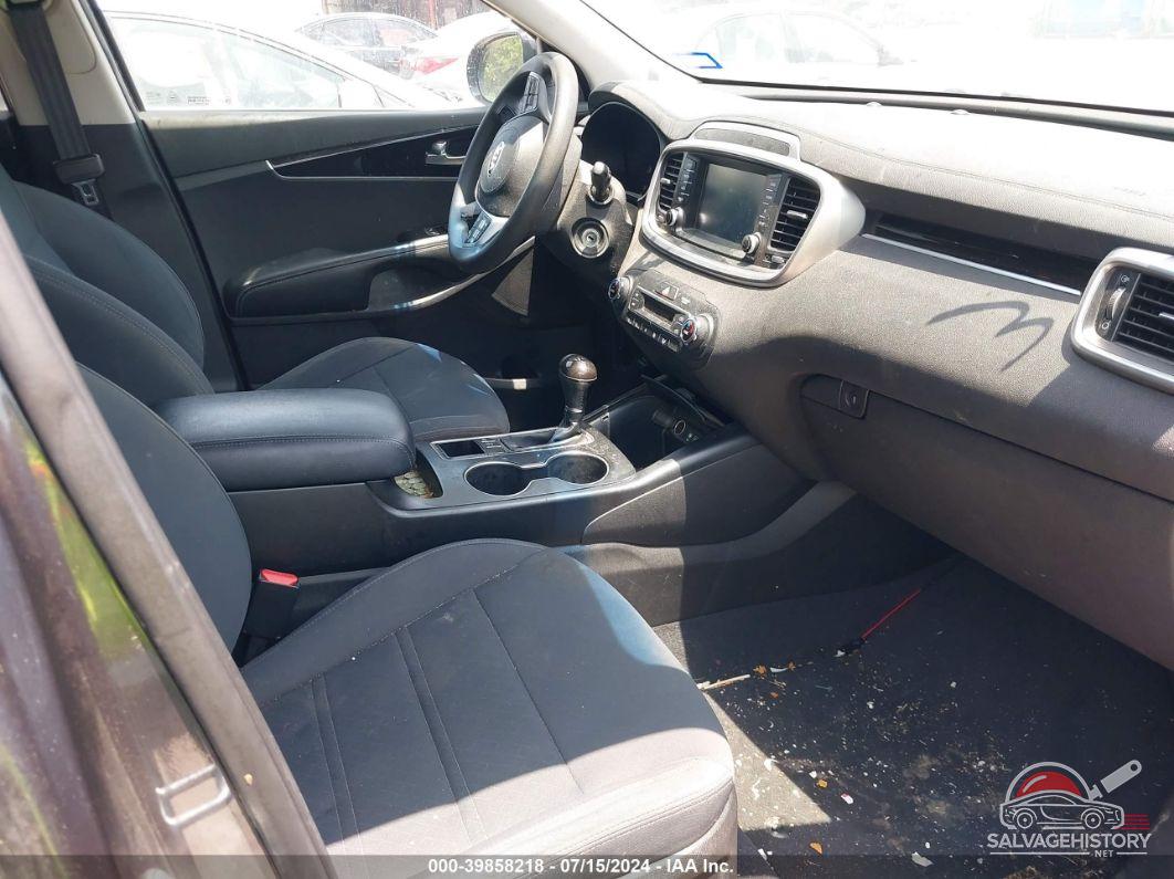 5XYPGDA57KG490753 2019 KIA SORENTO photo no. 5