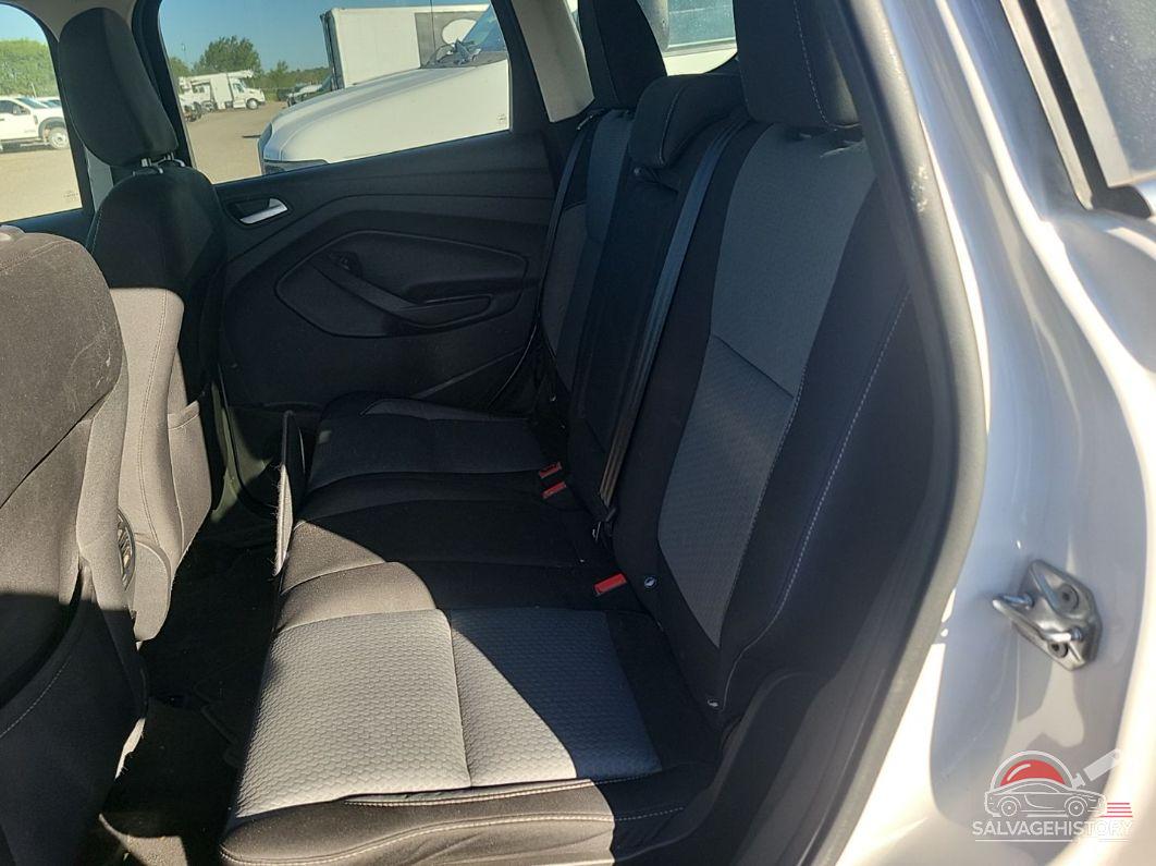 1FMCU9GD8KUA72375 2019 FORD ESCAPE photo no. 9