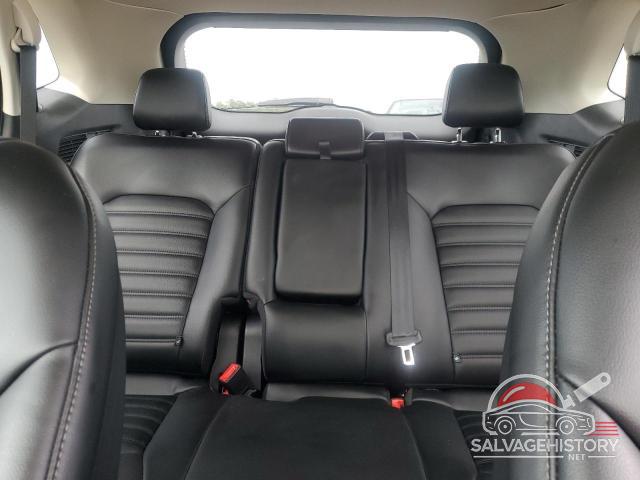 2FMPK4J93MBA47021 2021 FORD EDGE photo no. 10