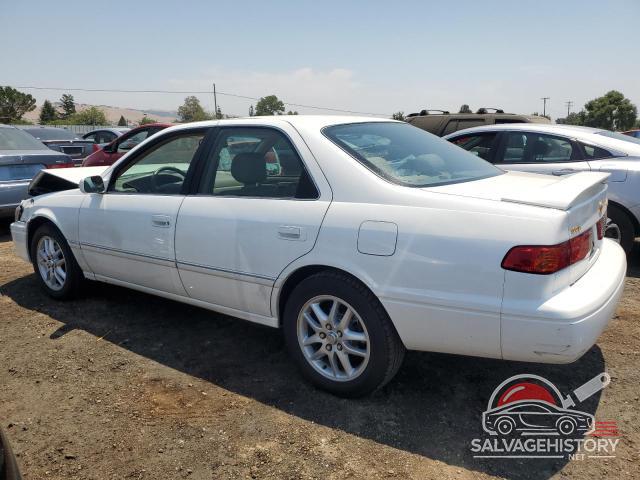JT2BF28K810302509 2001 TOYOTA CAMRY photo no. 2