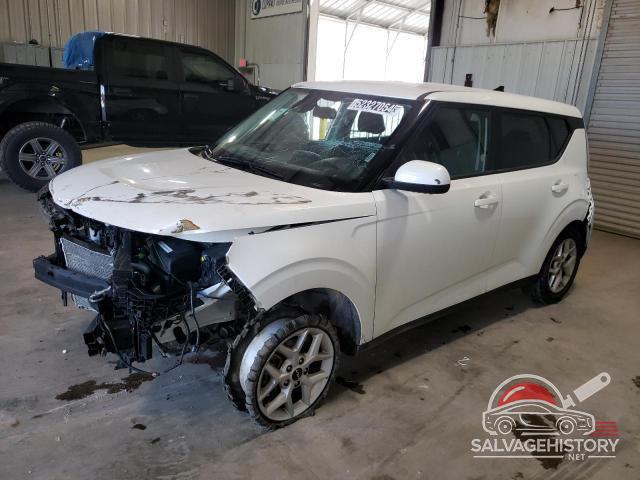 KNDJ23AU2P7859075 2023 KIA SOUL photo no. 17