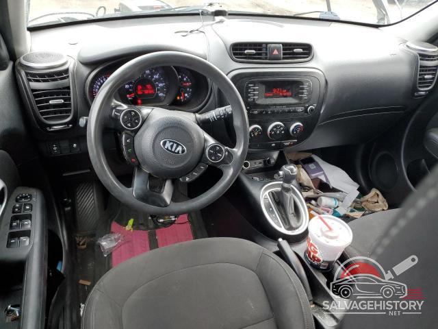 KNDJN2A25E7080606 2014 KIA SOUL photo no. 8