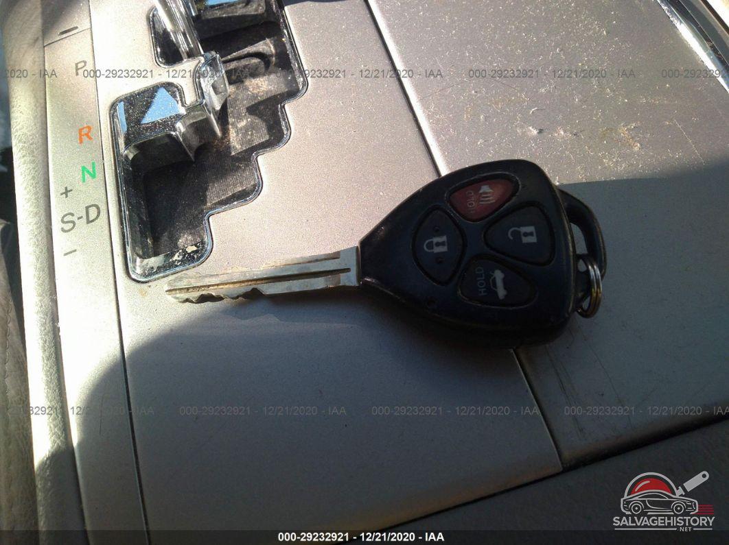 4T1BF3EK1BU705433 2011 TOYOTA CAMRY photo no. 11