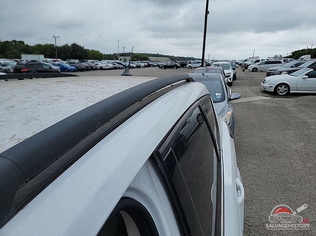 1FMCU9HD2KUA46742 2019 FORD ESCAPE photo no. 2