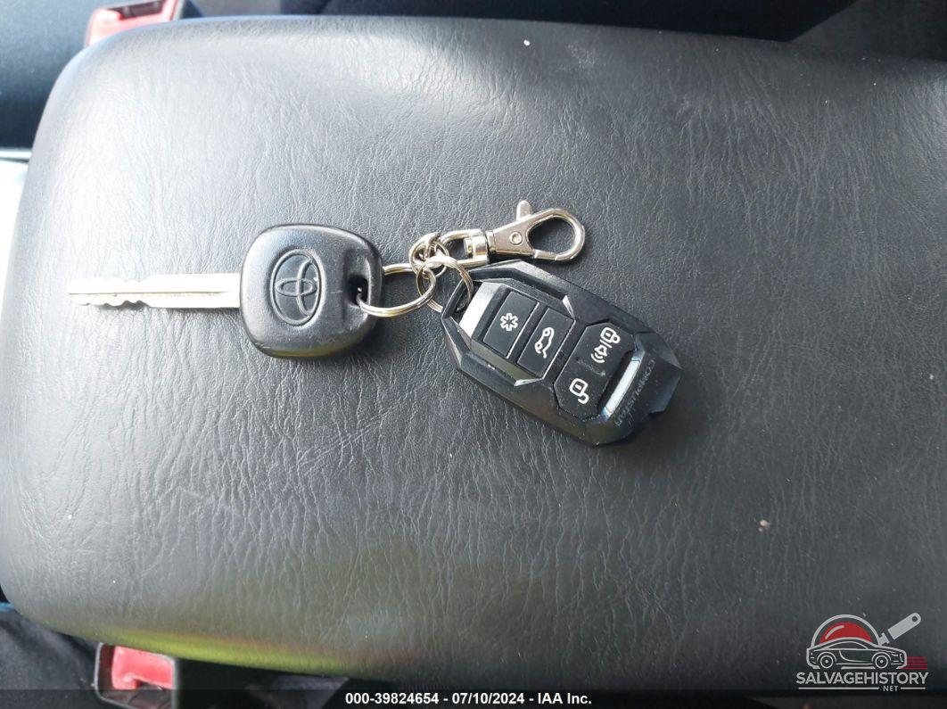 4T1BF32K23U060958 2003 TOYOTA CAMRY photo no. 11