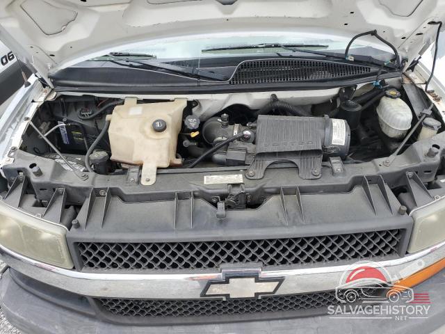 1GCHG35U341116045 2004 CHEVROLET EXPRESS photo no. 12