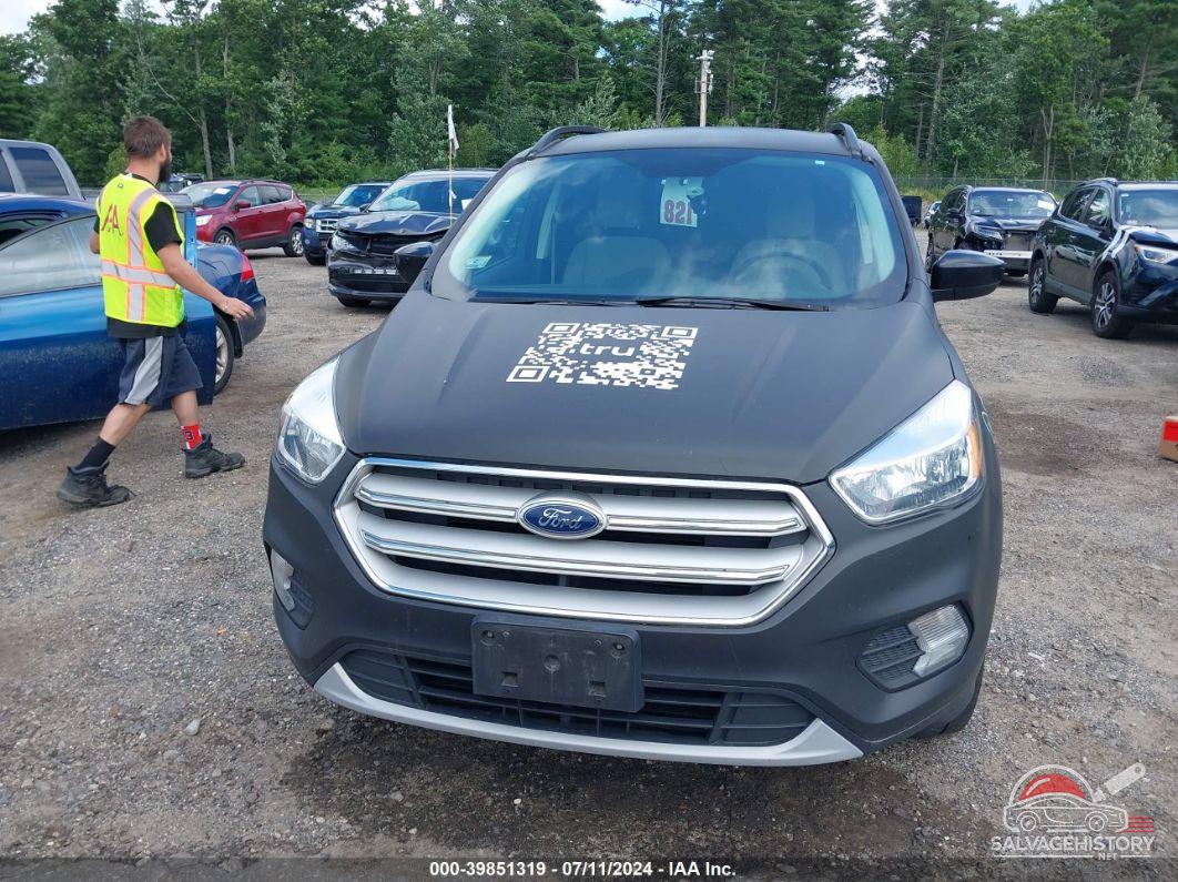 1FMCU9GD8JUB00951 2018 FORD ESCAPE photo no. 6