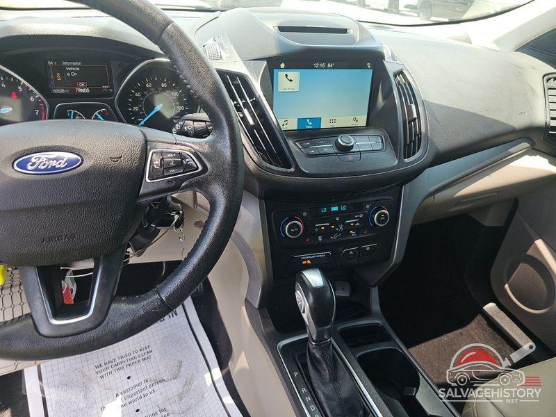 1FMCU0HD0JUC41295 2018 FORD ESCAPE photo no. 8