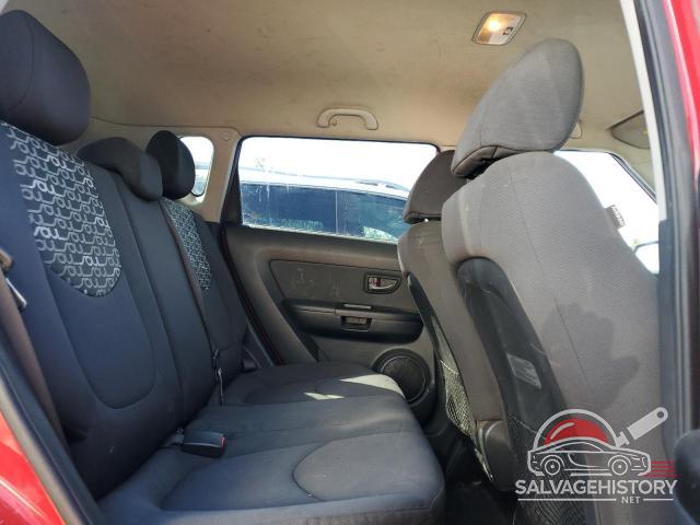 KNDJT2A29B7232422 2011 KIA SOUL photo no. 10