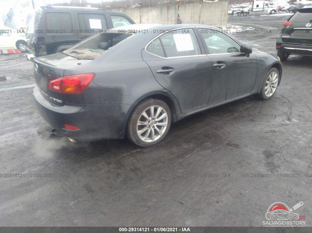 JTHCK262062007215 2006 LEXUS IS 250 photo no. 4