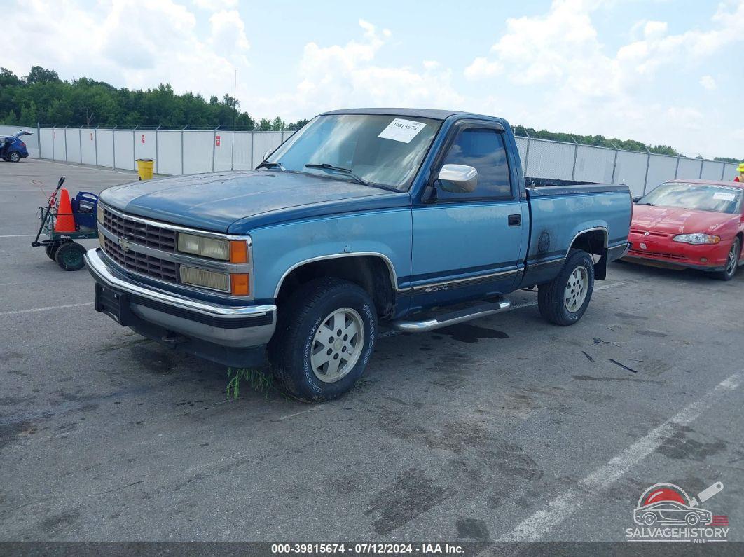 1GCDK14KXLZ154602 1990 CHEVROLET GMT-400 photo no. 2