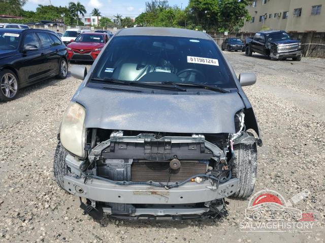JTDJT923685143749 2008 TOYOTA YARIS photo no. 5