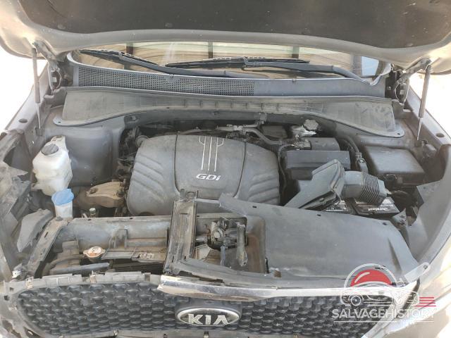 5XYPG4A55GG120599 2016 KIA SORENTO photo no. 11