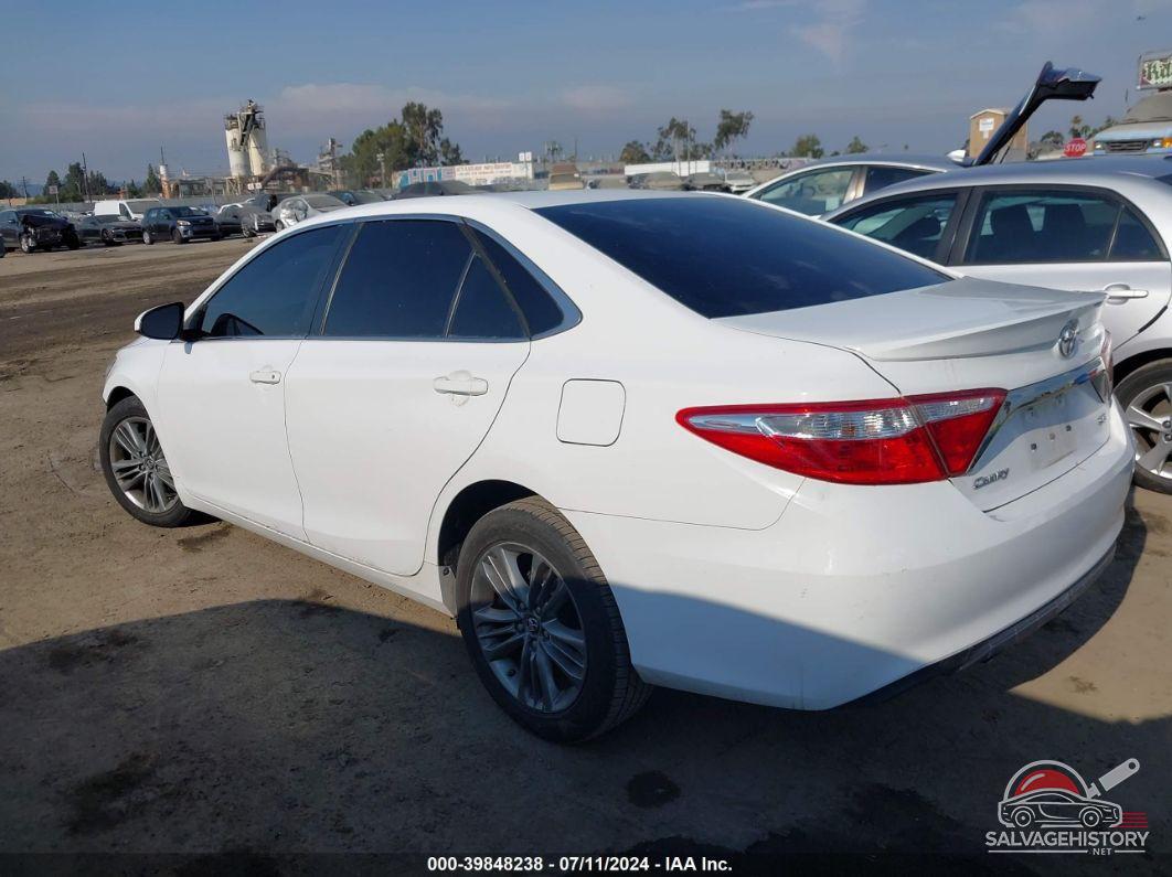 4T1BF1FK0HU393665 2017 TOYOTA CAMRY photo no. 3