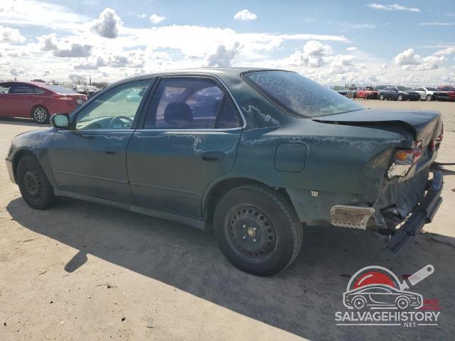 1HGCG5640YA013113 2000 HONDA ACCORD photo no. 2