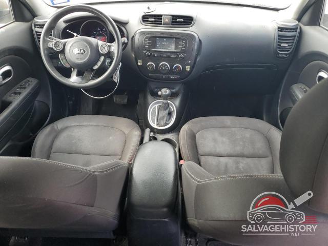 KNDJN2A20G7276620 2016 KIA SOUL photo no. 8