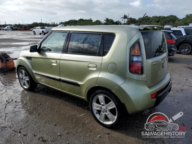 KNDJT2A21A7159108 2010 KIA SOUL photo no. 2