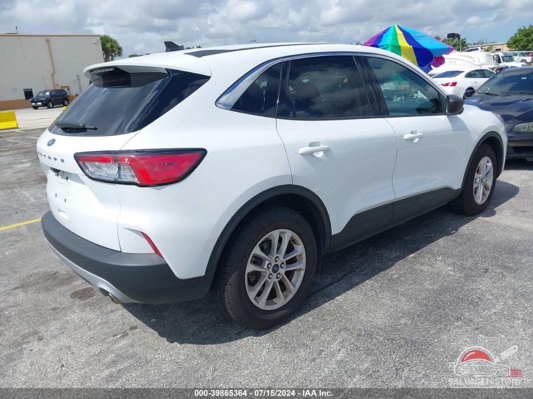 1FMCU0G65NUA48827 2022 FORD ESCAPE photo no. 4