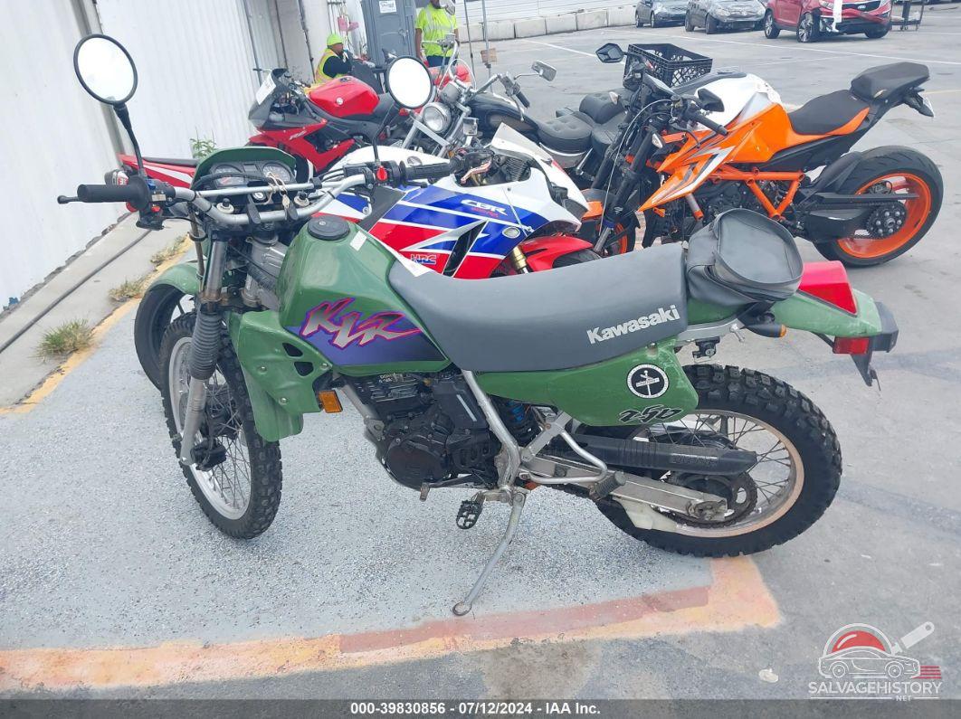 JKAKLMD1XYA101315 2000 KAWASAKI KL250 photo no. 6