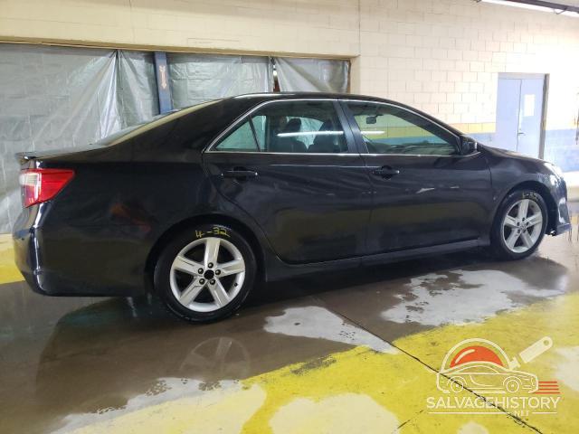 4T1BF1FKXEU376139 2014 TOYOTA CAMRY photo no. 3