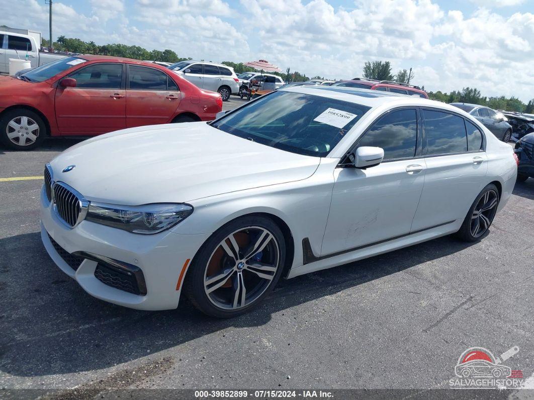 WBA7E2C58JG741862 2018 BMW 740 photo no. 2