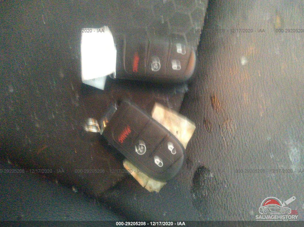 3C4NJDBB8JT223609 2018 JEEP COMPASS photo no. 11