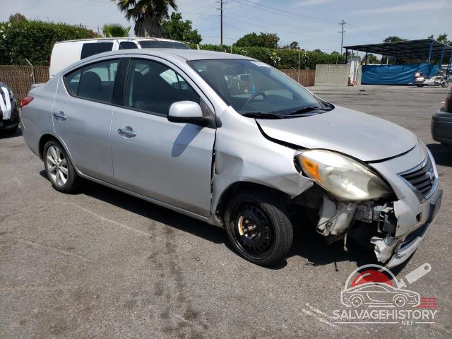 3N1CN7AP5EL821806 2014 NISSAN VERSA photo no. 4