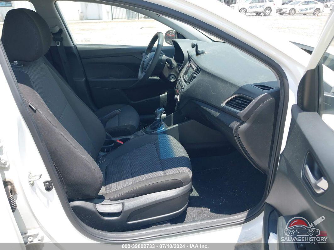 3KPC24A3XJE020885 2018 HYUNDAI ACCENT photo no. 5