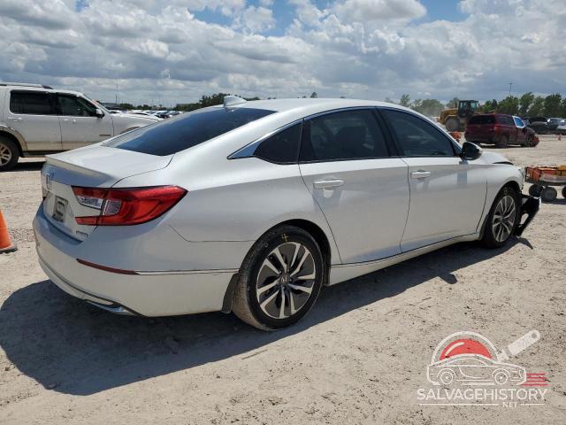 1HGCV3F50KA008083 2019 HONDA ACCORD photo no. 3