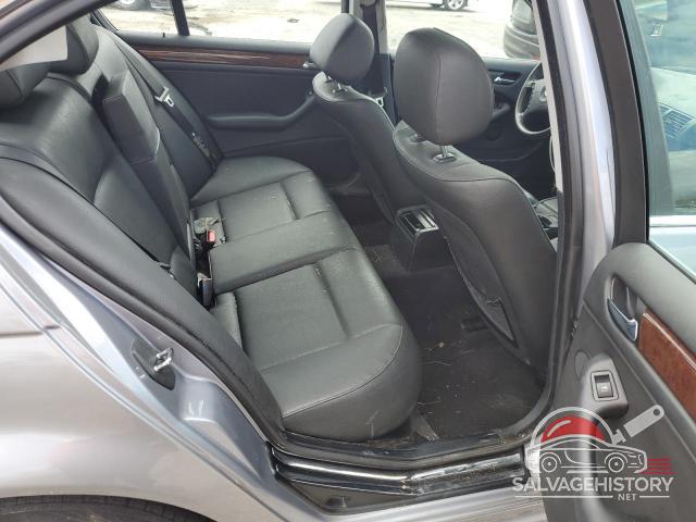 WBAEW53485PN36786 2005 BMW 3 SERIES photo no. 10