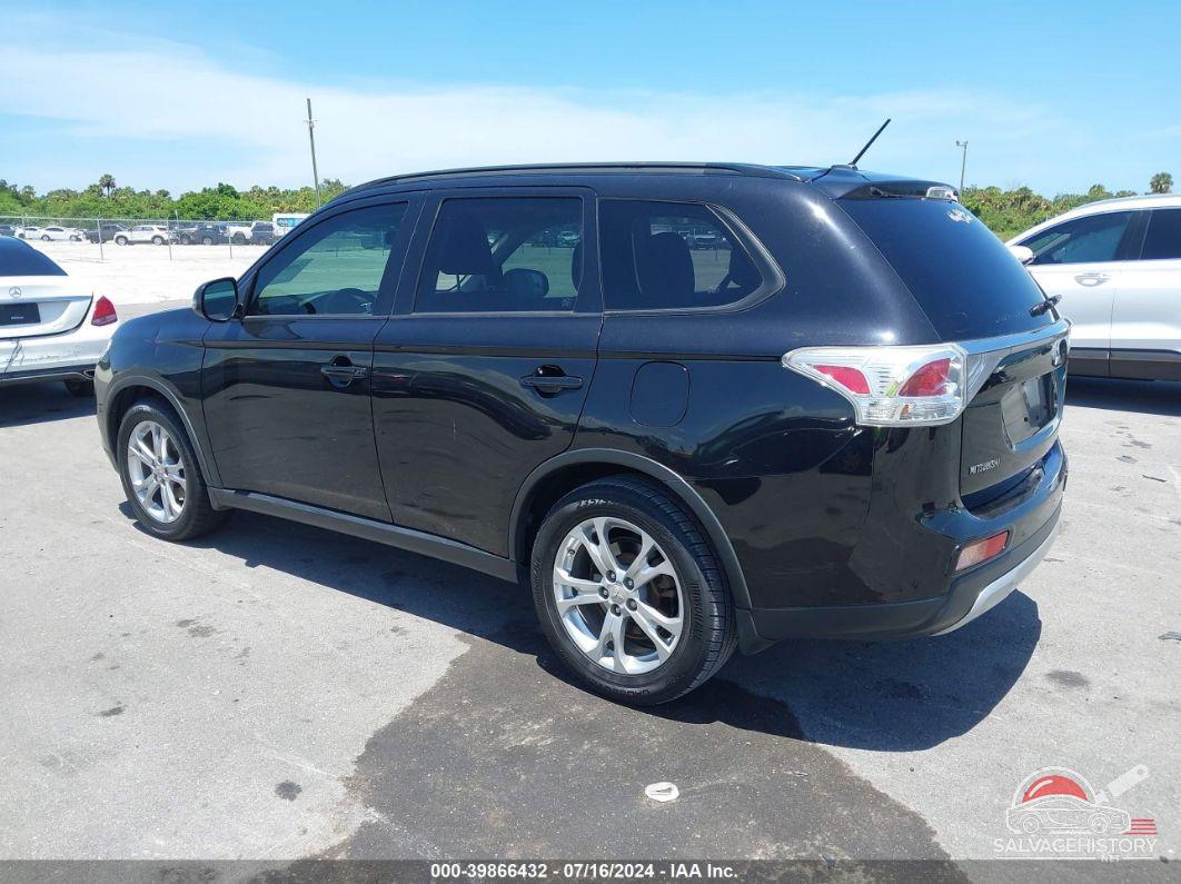 JA4AD3A35FZ012100 2015 MITSUBISHI OUTLANDER photo no. 3