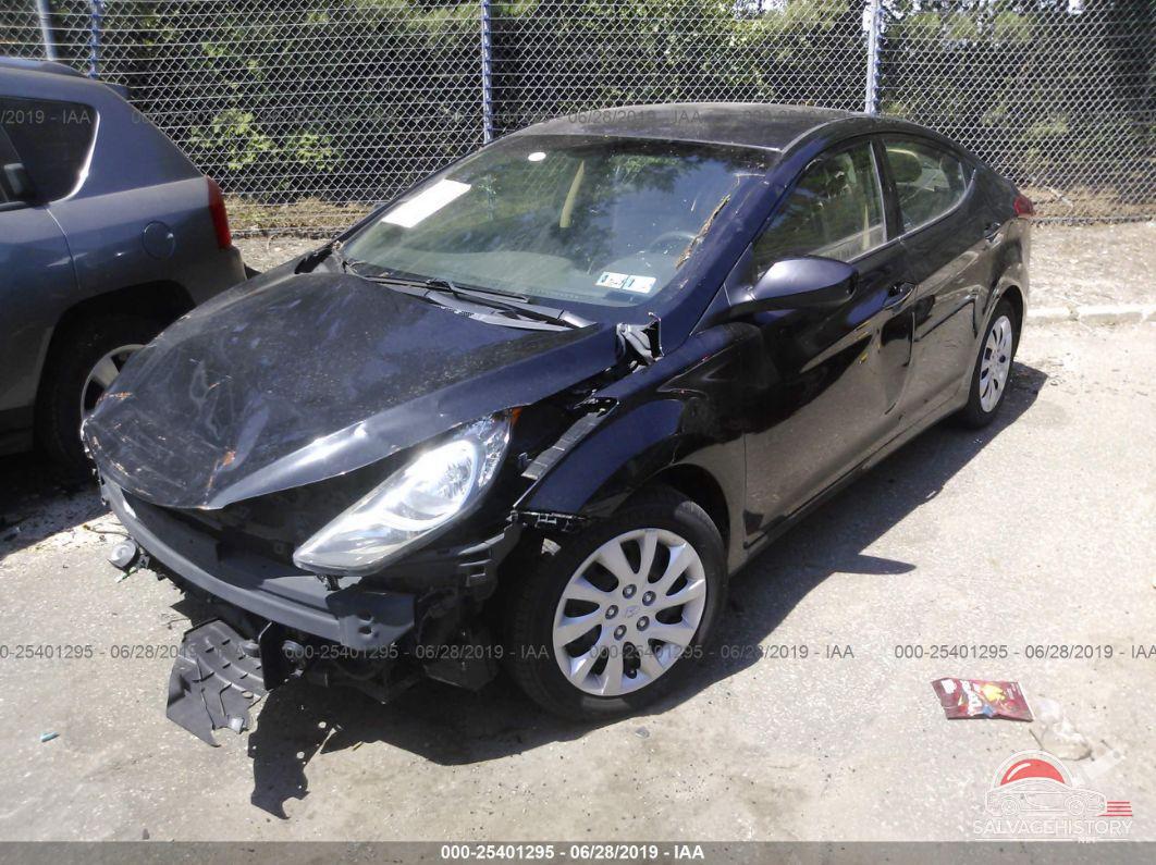 5NPDH4AE9DH198422 2013 HYUNDAI ELANTRA photo no. 2