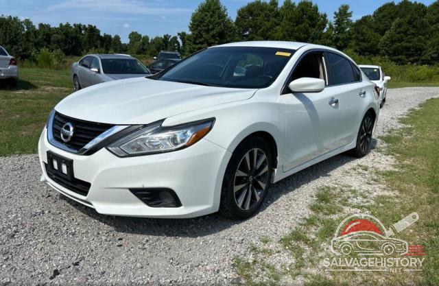 1N4AL3APXJC252773 2018 NISSAN ALTIMA photo no. 2