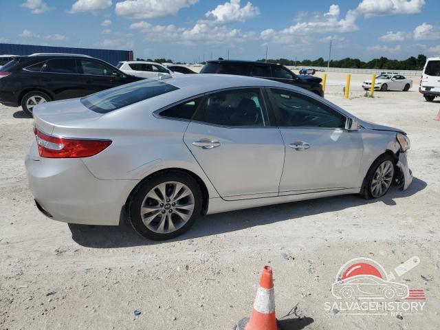KMHFG4JG8DA228090 2013 HYUNDAI AZERA photo no. 3