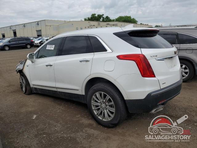 1GYKNDRS9JZ130727 2018 CADILLAC XT5 photo no. 2